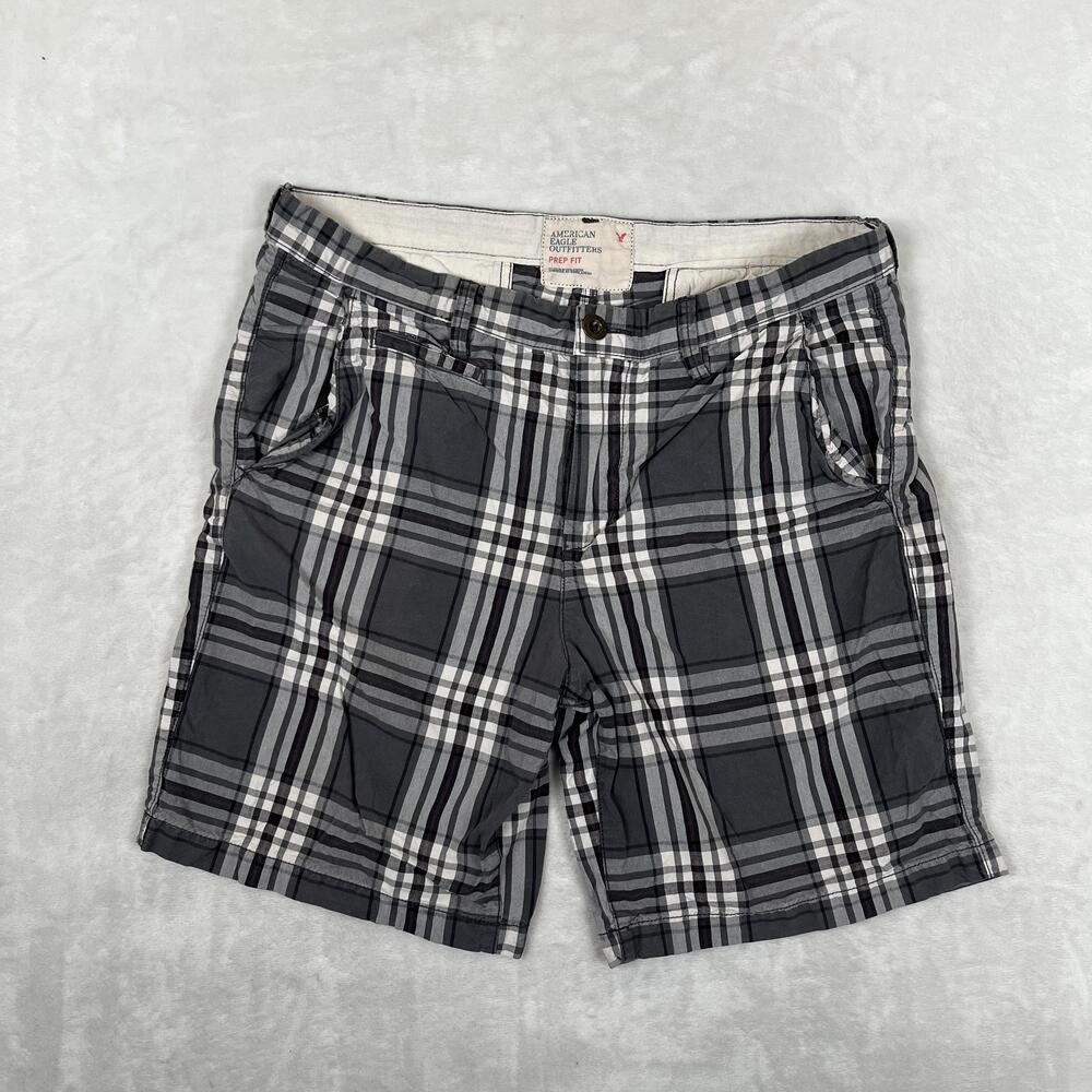 Vintage American Eagle Outfitters Shorts Mens 36 Gray Plaid Chino 8 Inseam Y2K